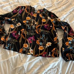 Aritzia little moon blouse